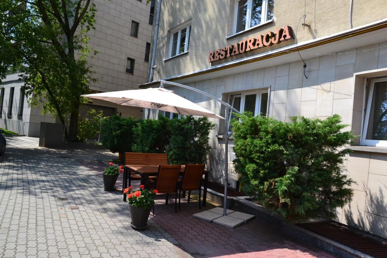 Karat 2* Warszawa